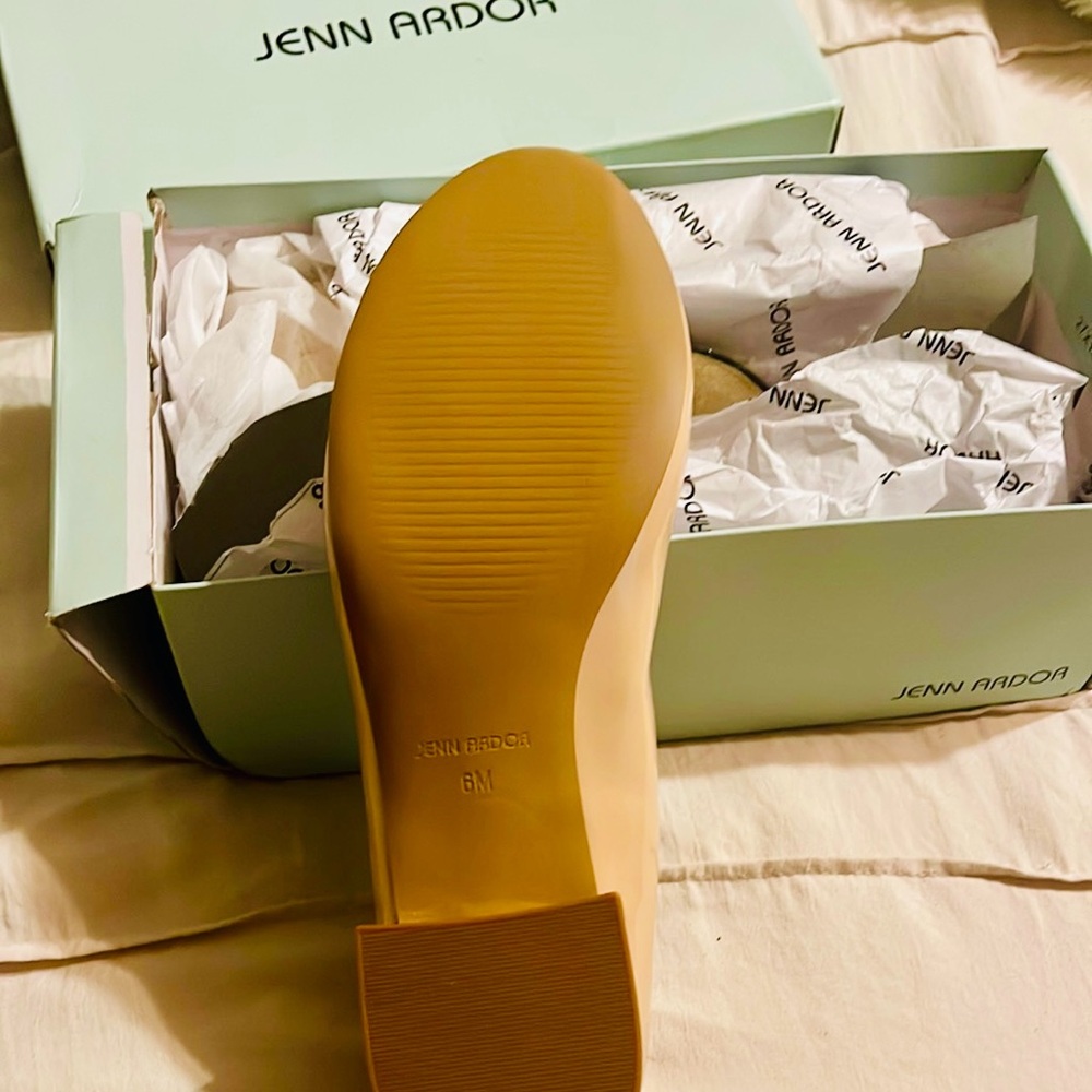 Jenn Ardor Cream Ballet Flats with Bow - Picture 5 of 6